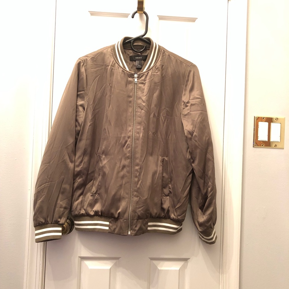 NWOT OLIVE BOMBER JACKET
